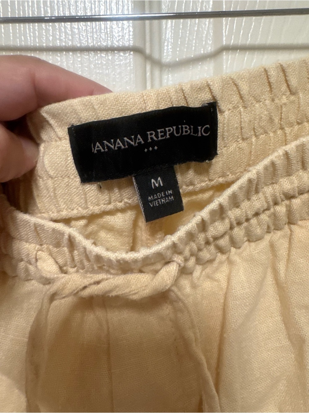 Banana Republic Women’s Pull-on Drawstring Linen Blend Cargo Pants - Picture 3 of 10